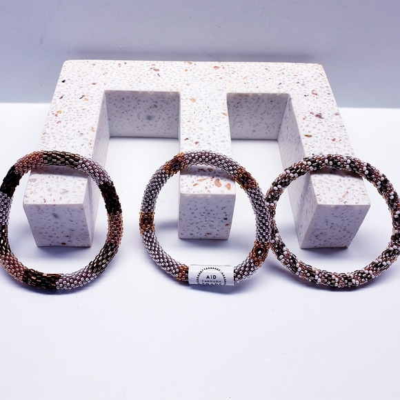 HAZELNUT -Original Roll-On® Bracelets, 7" round, made in Nepal #2 (3 pieces) - Picture 5 of 5